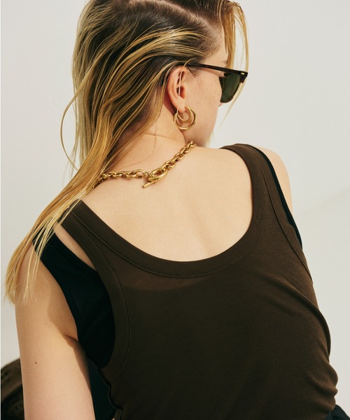 Rouge vif Anna(ルージュヴィフアンナ)の「【2枚セット】レイヤードカットタンクトップ/裾メローデザイン(タンクトップ・レディース・チャコールグレー/ベージュ・フリー)」の2枚目の写真