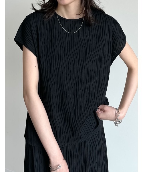 Re:EDIT（リエディ）の「[セットアップ対応]フレンチスリーブウェーブカットジャガードトップス（Tシャツ/カットソー・レディース・ホワイト/ブラック・MEDIUM/LARGE）」の15枚目の写真