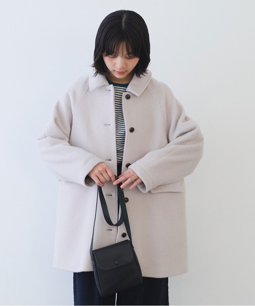 bulle de savon(ビュルデサボン)の「モへヤ/カシミヤ シャギー Aラインコート(ステンカラーコート・レディース・ピンク/サックスブルー/ブラック・FREE)」の6枚目の写真