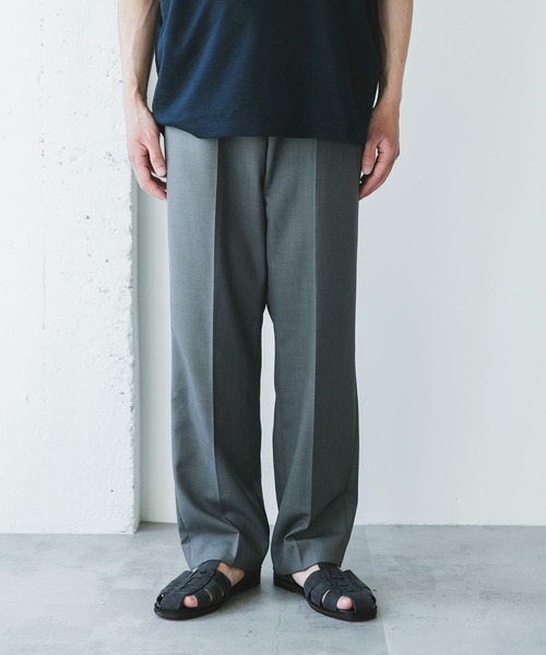 URBAN RESEARCH DOORS（アーバンリサーチドアーズ）の「『接触冷感/防シワ/UVカット/マシンウォッシャブル』ドライギャバジン イージースラックス（その他パンツ・メンズ・ネイビー/チャコールグレー/グレー・LARGE/MEDIUM）」の5枚目の写真