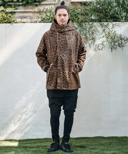 CAMBIO（カンビオ）の「mj10838- Leopard Synthetic Leather Poncho Like Jacket ポンチョ風ジャケット（その他アウター・メンズ・ブラウン/チャコール・S/M/L）」の13枚目の写真