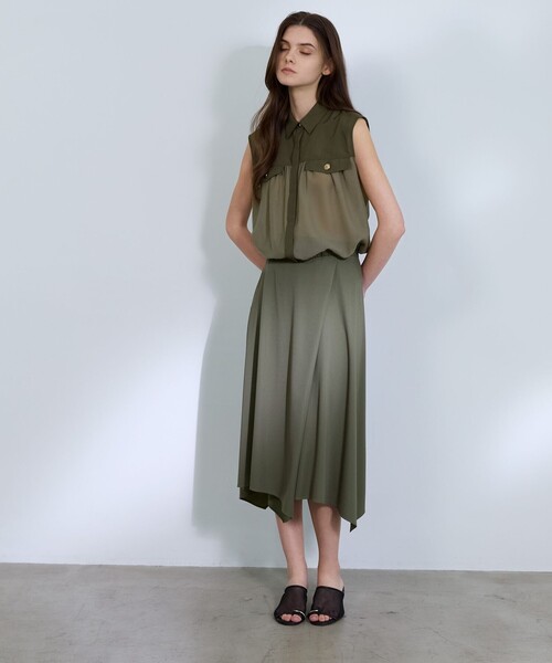 EPOCA(エポカ)の「【Lu TECS】シアーコンビ クロップドシャツ(シャツ/ブラウス・レディース・グリーン系その他4/オフホワイト・40)」の3枚目の写真