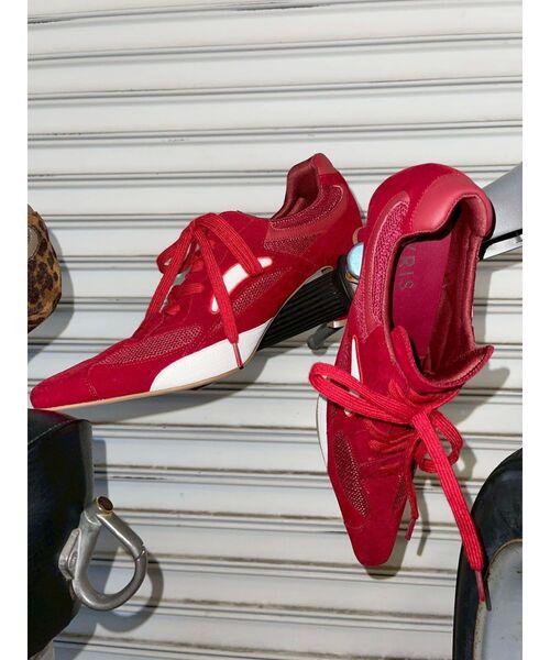 セール】スウェードポインテッドスニーカーヒール（パンプス）｜EVRIS