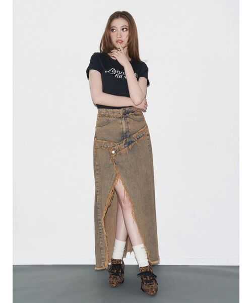 EVRIS（エヴリス）の「スウェードポインテッドスニーカーヒール（パンプス・レディース・ブラック/その他1/レッド・SMALL/MEDIUM/LARGE）」の4枚目の写真