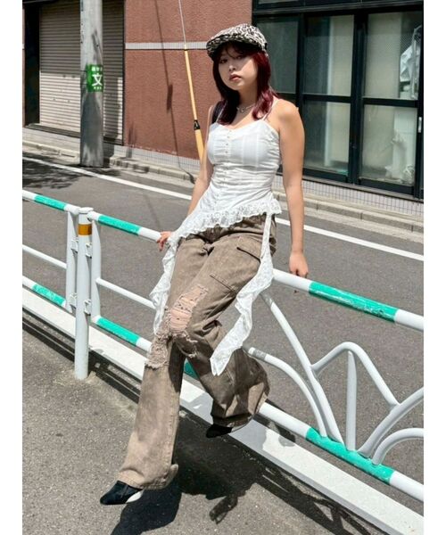 EVRIS（エヴリス）の「スウェードポインテッドスニーカーヒール（パンプス・レディース・ブラック/その他1/レッド・SMALL/MEDIUM/LARGE）」の21枚目の写真