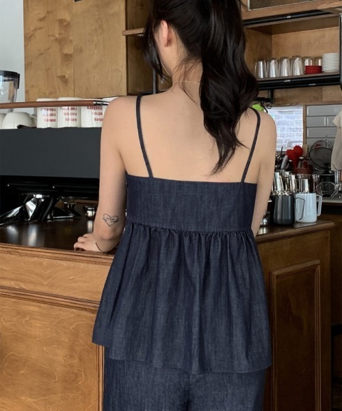 Ritzy（リッツィー）の「デニム風ノースリーブタンクトップ+パラッツォパンツ セットアップ（その他パンツ・レディース・ネイビー・XL/L/M）」の2枚目の写真