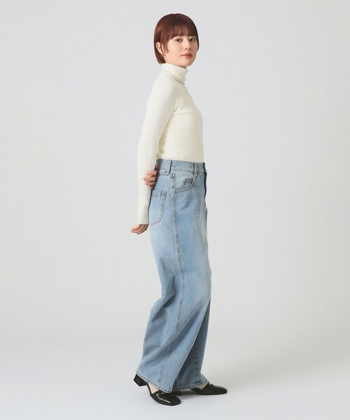 Ray BEAMS（レイビームス）の「14ゲージ リブ タートル ネック ニット [手洗い可]（ニット/セーター・レディース・レッド/ダークブラウン/ブルー/イエロー/ブラック/オフホワイト・ONE SIZE）」の8枚目の写真