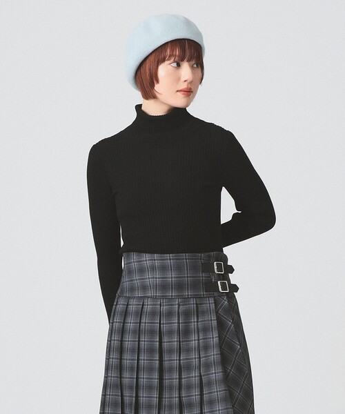 Ray BEAMS（レイビームス）の「14ゲージ リブ タートル ネック ニット [手洗い可]（ニット/セーター・レディース・レッド/ダークブラウン/ブルー/イエロー/ブラック/オフホワイト・ONE SIZE）」の14枚目の写真