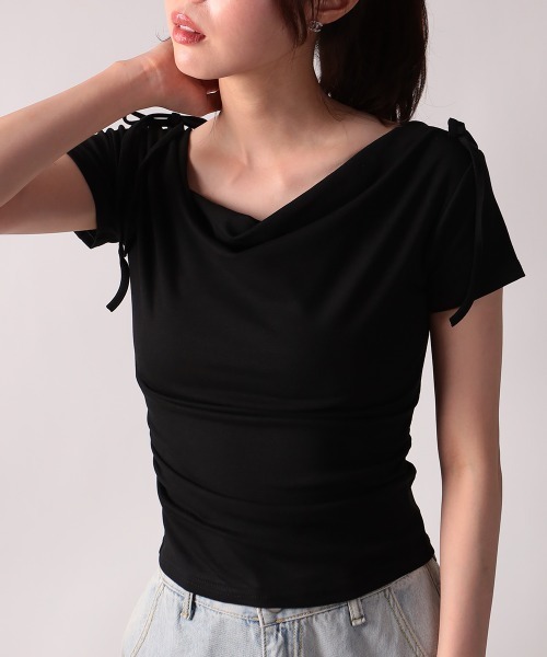 NANAHACHI(ナナハチ)の「肩リボンドレープ半袖Tシャツ(Tシャツ/カットソー・レディース・ブラック/ホワイト・MEDIUM/SMALL)」の8枚目の写真