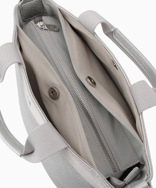 LAZY SUSAN（レイジースーザン）の「バッグ　フナガタテープトート（トートバッグ・レディース・シルバー/ブラック/ホワイト・FREE）」の11枚目の写真