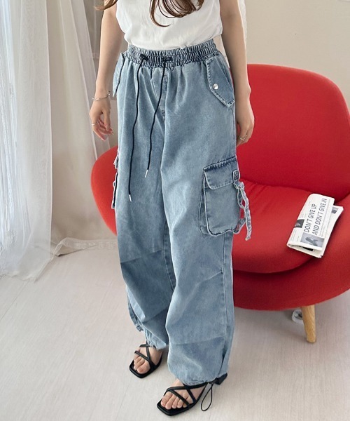 ReRe(リリ)の「デニムカーゴパンツ(デニムパンツ・レディース・ライトブルー/ダークグレー/グレー/サックスブルー/ブルー・MEDIUM)」の4枚目の写真