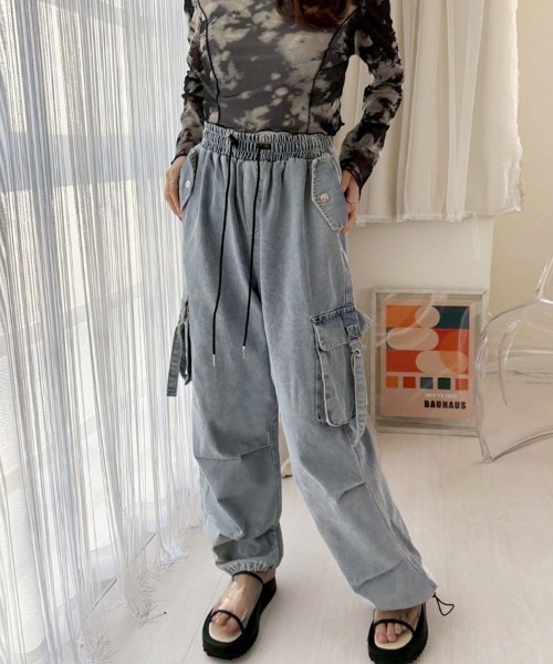 ReRe(リリ)の「デニムカーゴパンツ(デニムパンツ・レディース・ライトブルー/ダークグレー/グレー/サックスブルー/ブルー・MEDIUM)」の11枚目の写真