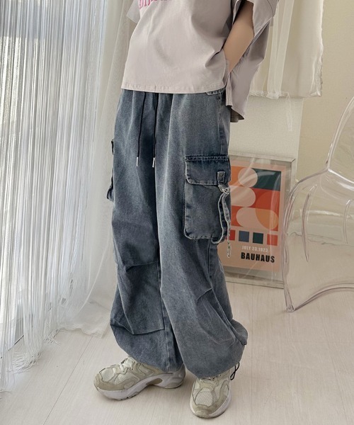 ReRe(リリ)の「デニムカーゴパンツ(デニムパンツ・レディース・ライトブルー/ダークグレー/グレー/サックスブルー/ブルー・MEDIUM)」の18枚目の写真