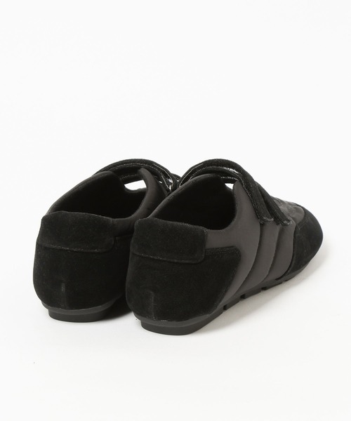 BAYFLOW(ベイフロー)の「Wストラップフラットシューズ(スニーカー・レディース・ホワイト/ブラック・MEDIUM/LARGE)」の9枚目の写真