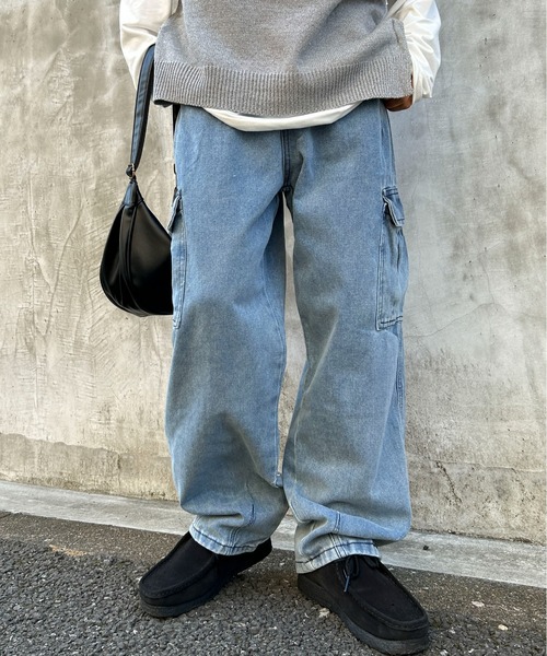 link lot(リンクロット)の「ウォッシュ加工 デニムワイドバレルレッグカーゴパンツ(カーゴパンツ・メンズ・ブラック系その他/ブルー系その他・M/L)」の6枚目の写真