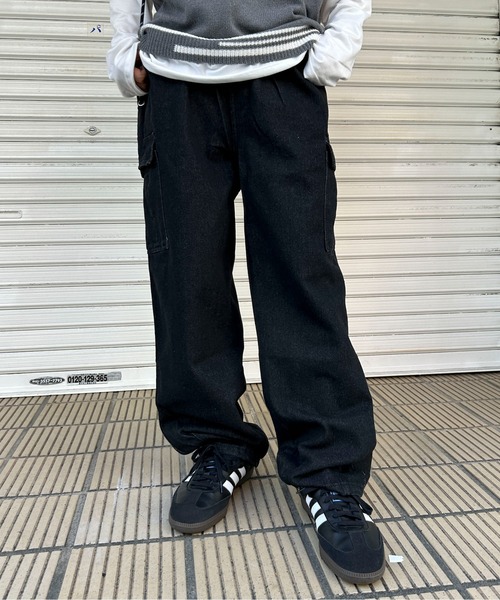 link lot(リンクロット)の「ウォッシュ加工 デニムワイドバレルレッグカーゴパンツ(カーゴパンツ・メンズ・ブラック系その他/ブルー系その他・M/L)」の12枚目の写真