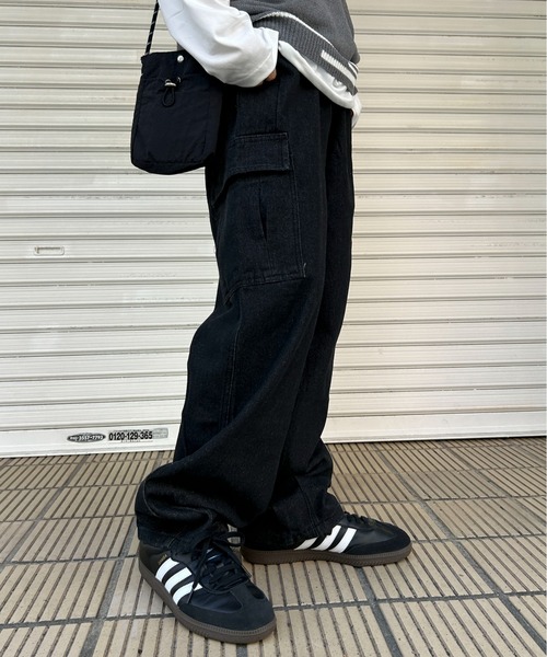 link lot(リンクロット)の「ウォッシュ加工 デニムワイドバレルレッグカーゴパンツ(カーゴパンツ・メンズ・ブラック系その他/ブルー系その他・M/L)」の16枚目の写真