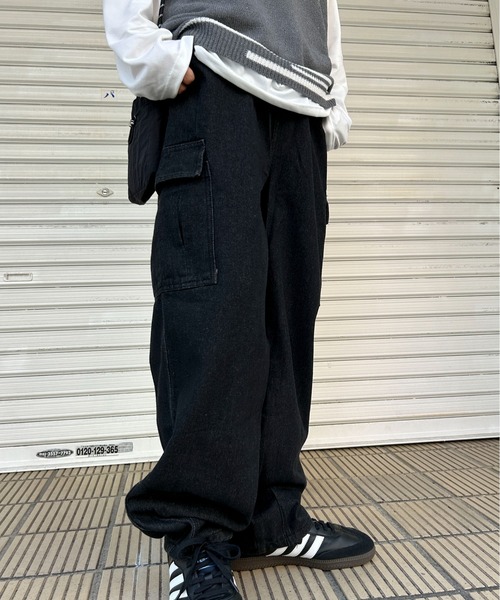 link lot(リンクロット)の「ウォッシュ加工 デニムワイドバレルレッグカーゴパンツ(カーゴパンツ・メンズ・ブラック系その他/ブルー系その他・M/L)」の15枚目の写真