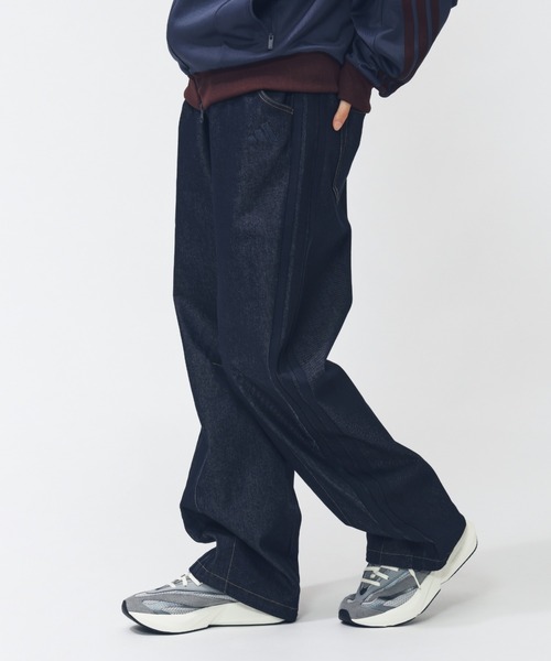 adidas(アディダス)の「アディダス adidas W STADIUM C デニムパンツ(デニムパンツ・レディース・ライトグレー/ネイビー/ブラック・S/M/L)」の1枚目の写真