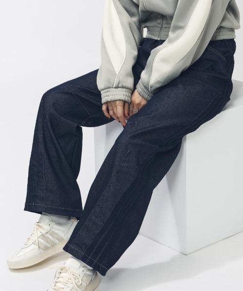 adidas(アディダス)の「アディダス adidas W STADIUM C デニムパンツ(デニムパンツ・レディース・ライトグレー/ネイビー/ブラック・S/M/L)」の4枚目の写真