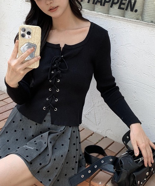 ARCADE（アーケード）の「春服 レースアップ リブニット トップス -ARCADE Limited Line-（ニット/セーター・レディース・ブラック/サンドベージュ/グレー・FREE）」の7枚目の写真