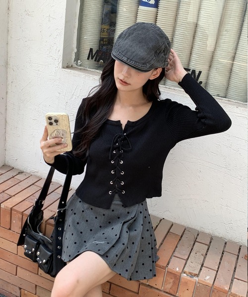 ARCADE（アーケード）の「春服 レースアップ リブニット トップス -ARCADE Limited Line-（ニット/セーター・レディース・ブラック/サンドベージュ/グレー・FREE）」の10枚目の写真