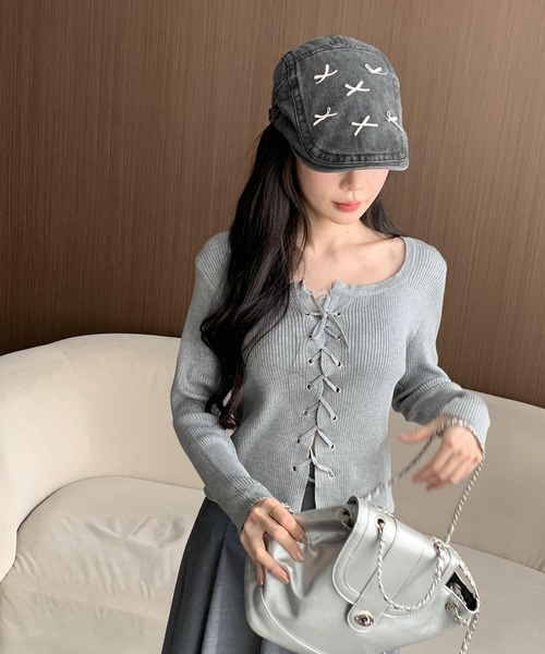 ARCADE（アーケード）の「春服 レースアップ リブニット トップス -ARCADE Limited Line-（ニット/セーター・レディース・ブラック/サンドベージュ/グレー・FREE）」の22枚目の写真