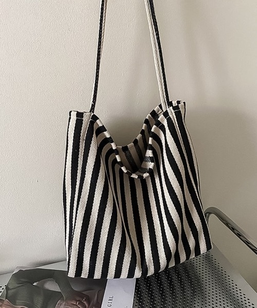 blackdia ocean(ブラックダイヤオーシャン)の「blackdia ocean ストライプ キャンバストートバッグ(ショルダーバッグ・レディース・ブラック/ブルー/レッド・FREE)」の9枚目の写真
