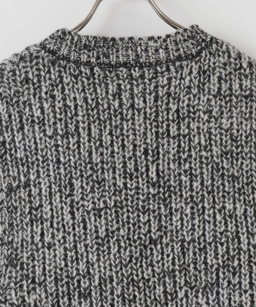 LOWRYS FARM（ローリーズファーム）の「フリンジループベスト　583262（ベスト・レディース・ベージュ/ブラック・FREE）」の8枚目の写真