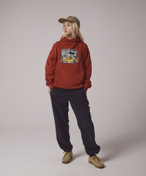 FIRST DOWN（ファーストダウン）の「プリント スウェット パーカ（パーカー・メンズ・グレー/チャコール/ダークオレンジ・M/L/XL）」の10枚目の写真