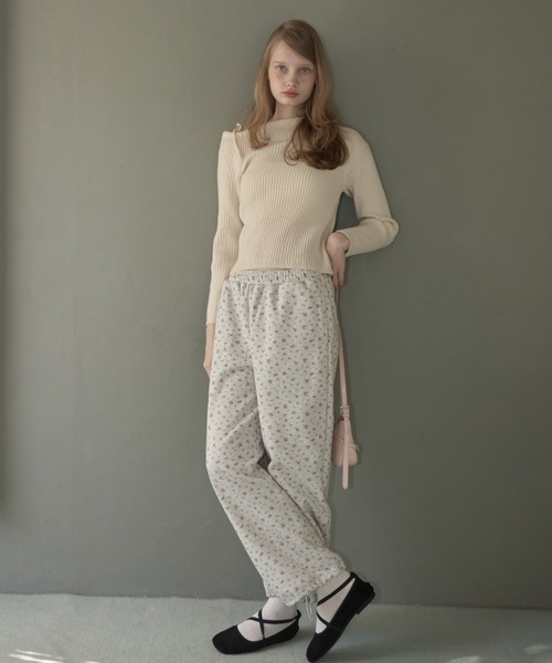 Birthday room（バースデイルーム）の「小花柄スウェットパンツ/Small floral print sweatpants（スウェットパンツ・レディース・オートミール/ネイビー・FREE）」の12枚目の写真