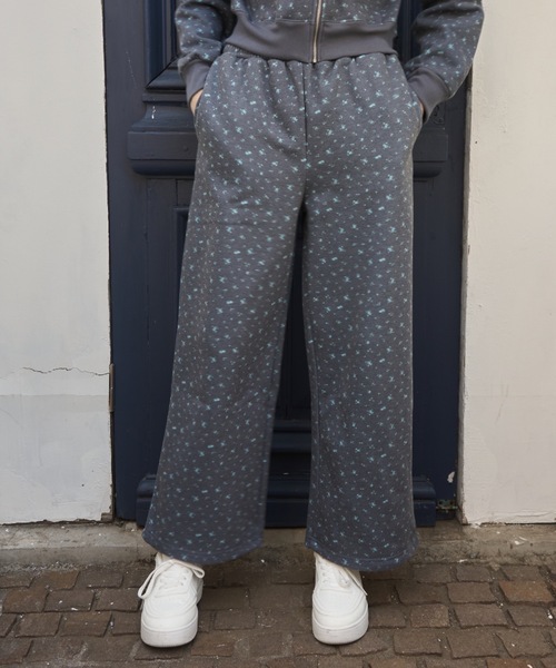 Birthday room（バースデイルーム）の「小花柄スウェットパンツ/Small floral print sweatpants（スウェットパンツ・レディース・オートミール/ネイビー・FREE）」の20枚目の写真