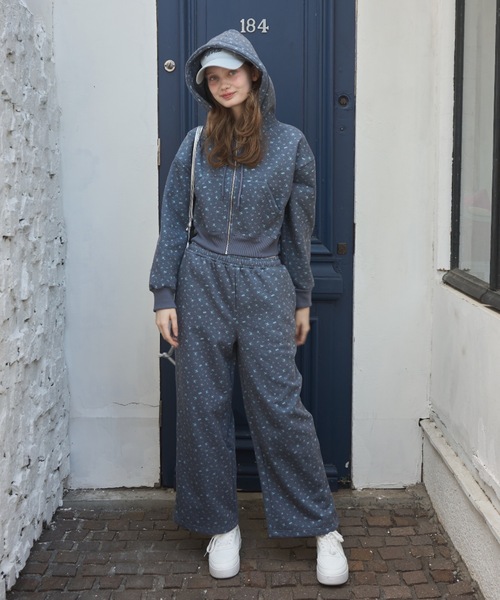 Birthday room（バースデイルーム）の「小花柄スウェットパンツ/Small floral print sweatpants（スウェットパンツ・レディース・オートミール/ネイビー・FREE）」の18枚目の写真