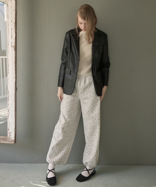 Birthday room（バースデイルーム）の「小花柄スウェットパンツ/Small floral print sweatpants（スウェットパンツ・レディース・オートミール/ネイビー・FREE）」の15枚目の写真