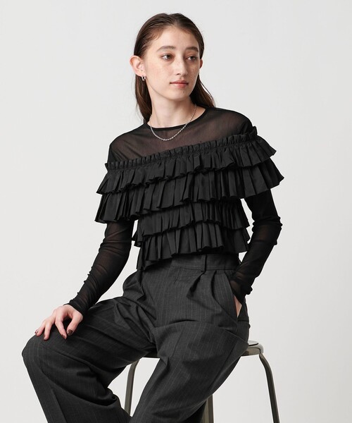 UNITED ARROWS（ユナイテッドアローズ）の「ギャザー マルチ ニット -ウォッシャブル-（ニット/セーター・レディース・オフホワイト/ブラック・FREE）」の2枚目の写真