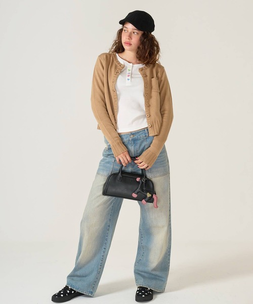 TINA：JOJUN（ティーナジョジュン）の「オリジナルチャーム付き ハンドバッグ TINA：JOJUN（ハンドバッグ・レディース・ピンク/ブラック・F）」の12枚目の写真