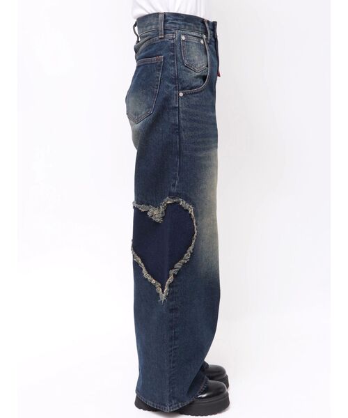 EMODA(エモダ)の「ハートルーズジーンズ(デニムパンツ・レディース・インディゴブルー/ブラック/ライトブルー・SMALL/MEDIUM)」の21枚目の写真