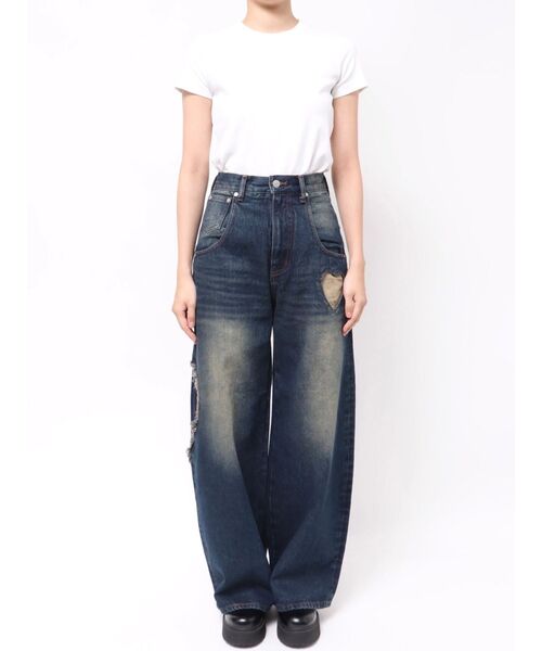 EMODA(エモダ)の「ハートルーズジーンズ(デニムパンツ・レディース・インディゴブルー/ブラック/ライトブルー・SMALL/MEDIUM)」の16枚目の写真