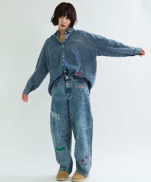 A.D.C.L.（エーディーシーエル）の「ランダム刺繍 オーバーサイズ ビックシルエット デニムシャツ（シャツ/ブラウス・レディース・ブルー/ネイビー・M/L）」の13枚目の写真
