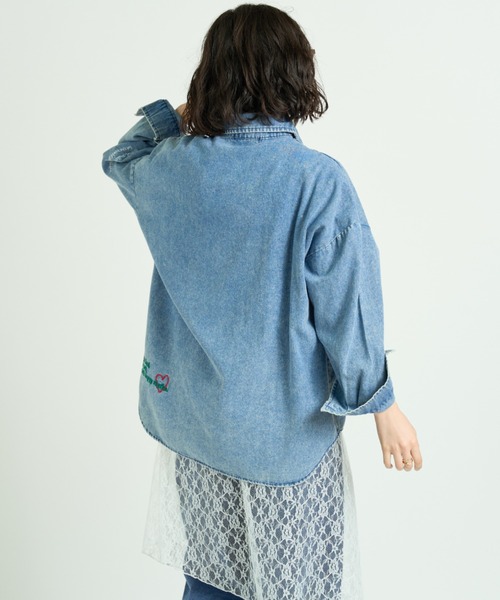 A.D.C.L.(エーディーシーエル)の「ランダム刺繍 オーバーサイズ ビックシルエット デニムシャツ(シャツ/ブラウス・レディース・ブルー/ネイビー・M/L)」の21枚目の写真