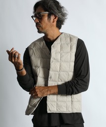 TAION(^CI)TAION×DUFFER V-NECK DOWN VESTFTAIONʒ x[VbN VlbN Ci[_ExXg(_ExXg)