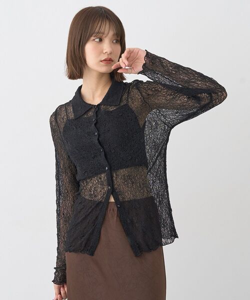 earth music&ecology（アースミュージックアンドエコロジー）の「ストレッチレースシャツ（シャツ/ブラウス・レディース・アイボリー/ブラウン/ブラック・FREE）」の4枚目の写真