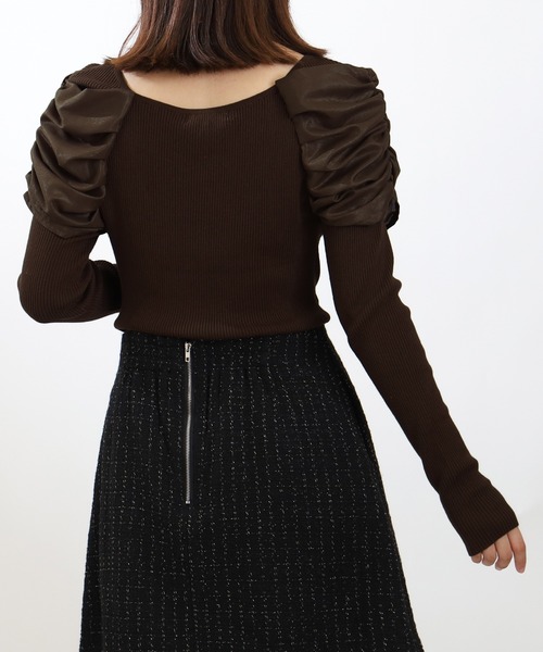 ASTORIA ODIER（アストリアオディール）の「レイヤード異素材パワショルニット（ニット/セーター・レディース・ブラウン/グレイッシュブルー/ブラック・MEDIUM）」の10枚目の写真