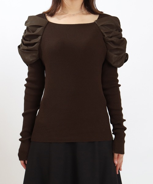 ASTORIA ODIER（アストリアオディール）の「レイヤード異素材パワショルニット（ニット/セーター・レディース・ブラウン/グレイッシュブルー/ブラック・MEDIUM）」の16枚目の写真