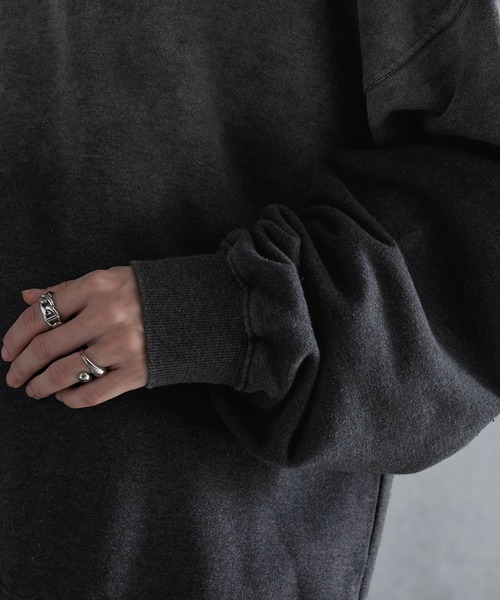 SERACE（セラス）の「【SERACE】Heavy weight vintage design gradation stitch sweat / ヘビーウェイトヴィンテージデザイングラデーションステッチスウェット（スウェット・メンズ・グレー/ブラック/ホワイト・L/M/S）」の22枚目の写真