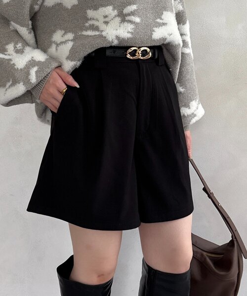 Thevon(ゼボン)の「タックハーフパンツ(その他パンツ・レディース・モカ/ブラック・M)」の3枚目の写真