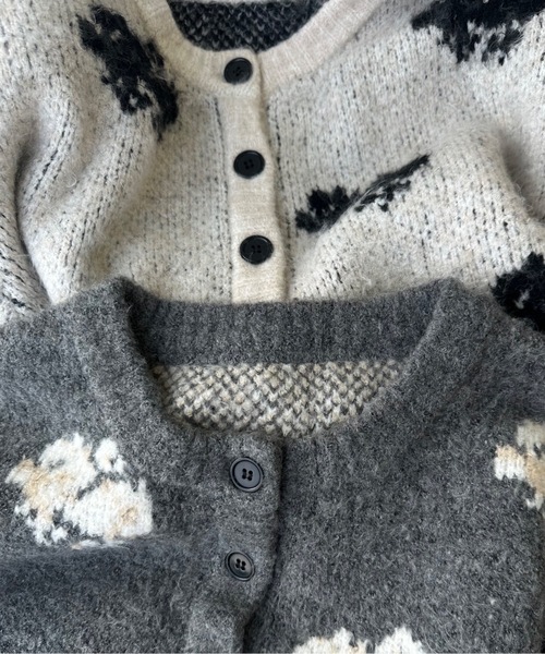 lawgy(ラウジー)の「flower nuance cardigan / フラワーニュアンスカーディガン(カーディガン/ボレロ・レディース・グレー/オートミール・FREE)」の19枚目の写真