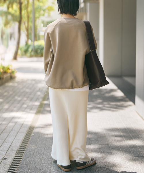 Spick & Span（スピックアンドスパン）の「ダンボールヘムギャザープルオーバー（Tシャツ/カットソー・レディース・チャコールグレー/ベージュ/ブラウン・FREE）」の20枚目の写真