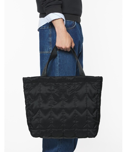 セール】CHEVRON QUILTED LARGE TOTE（トートバッグ）｜Maison Kitsune