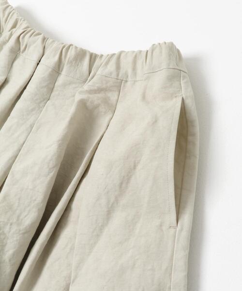 かぐれ（カグレ）の「Tuck skirt（スカート・レディース・ライトベージュ/ブラック・FREE）」の8枚目の写真